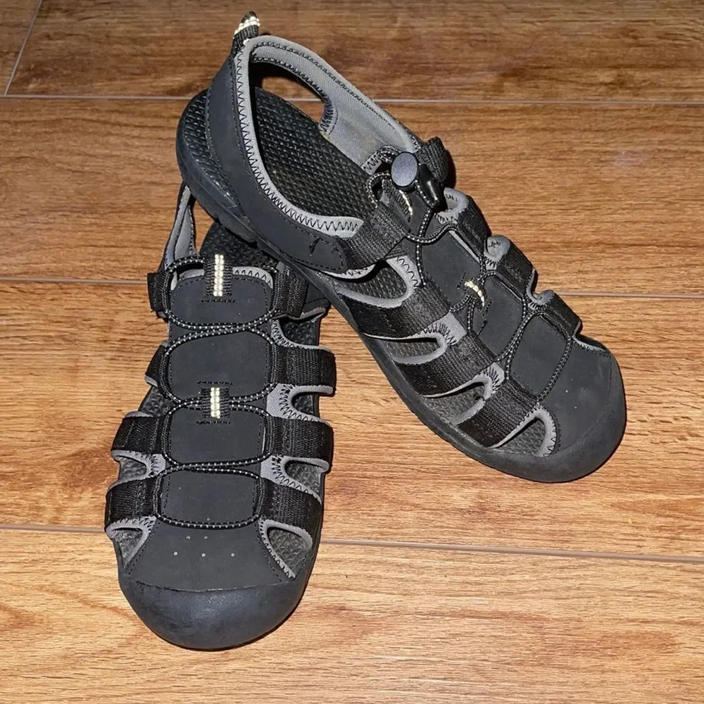 Men's Hiking Champion Sandals Closed Toe